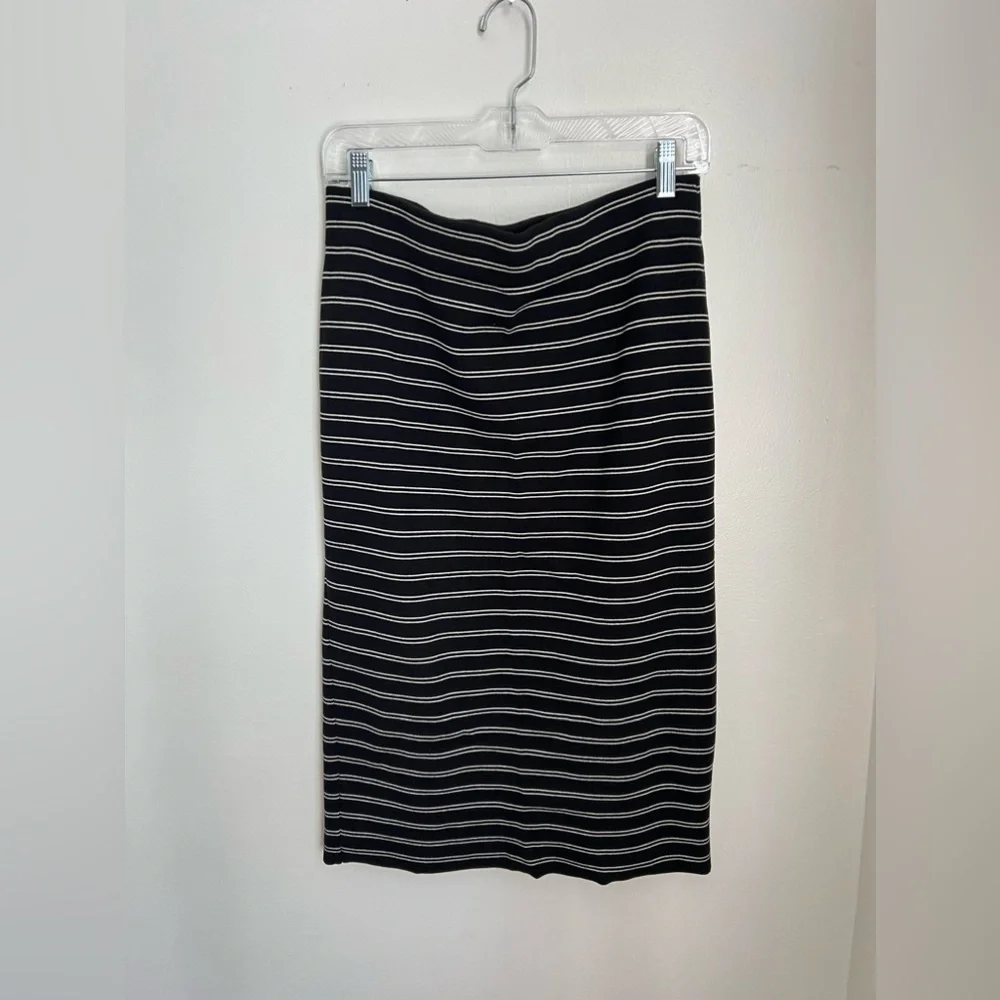 White House Black Market Stripe Sweater Pencil Skirt Medium